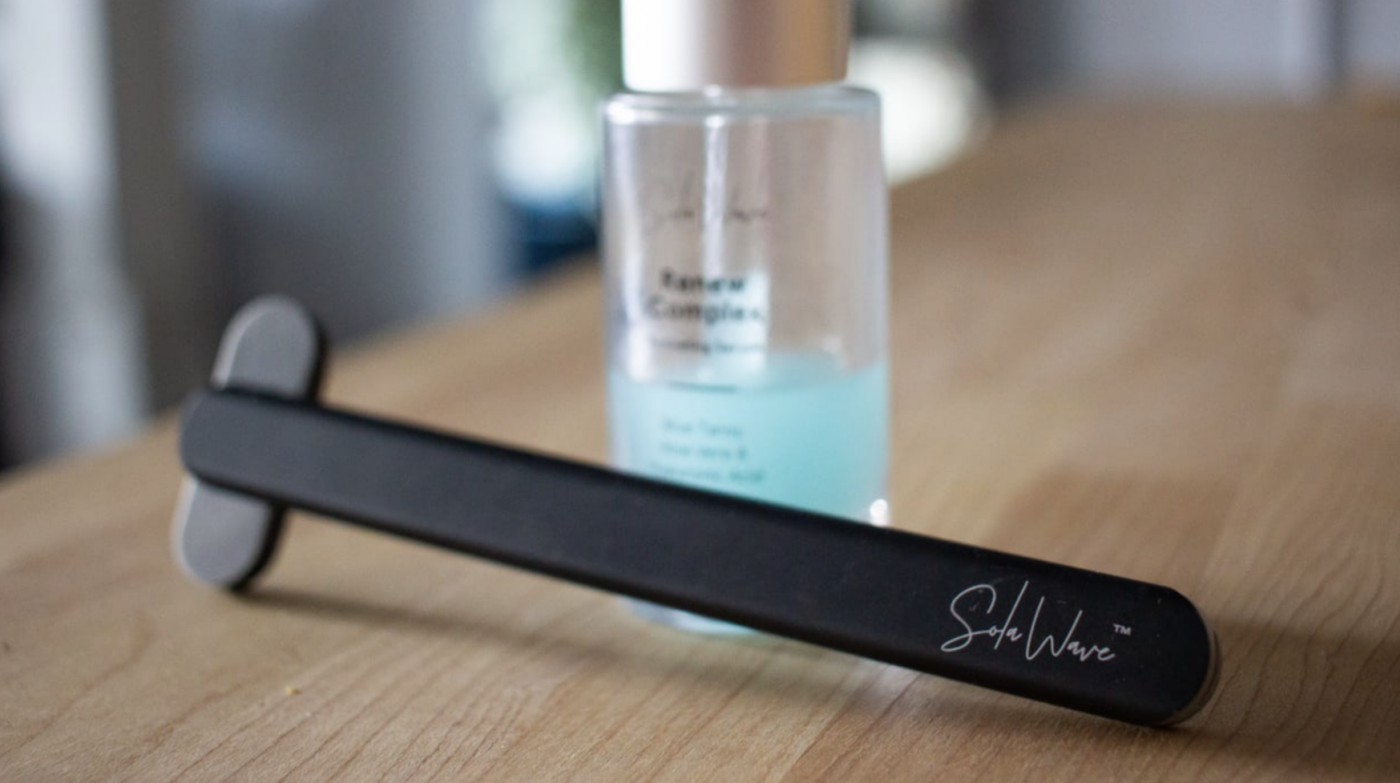 Solawave skincare wand