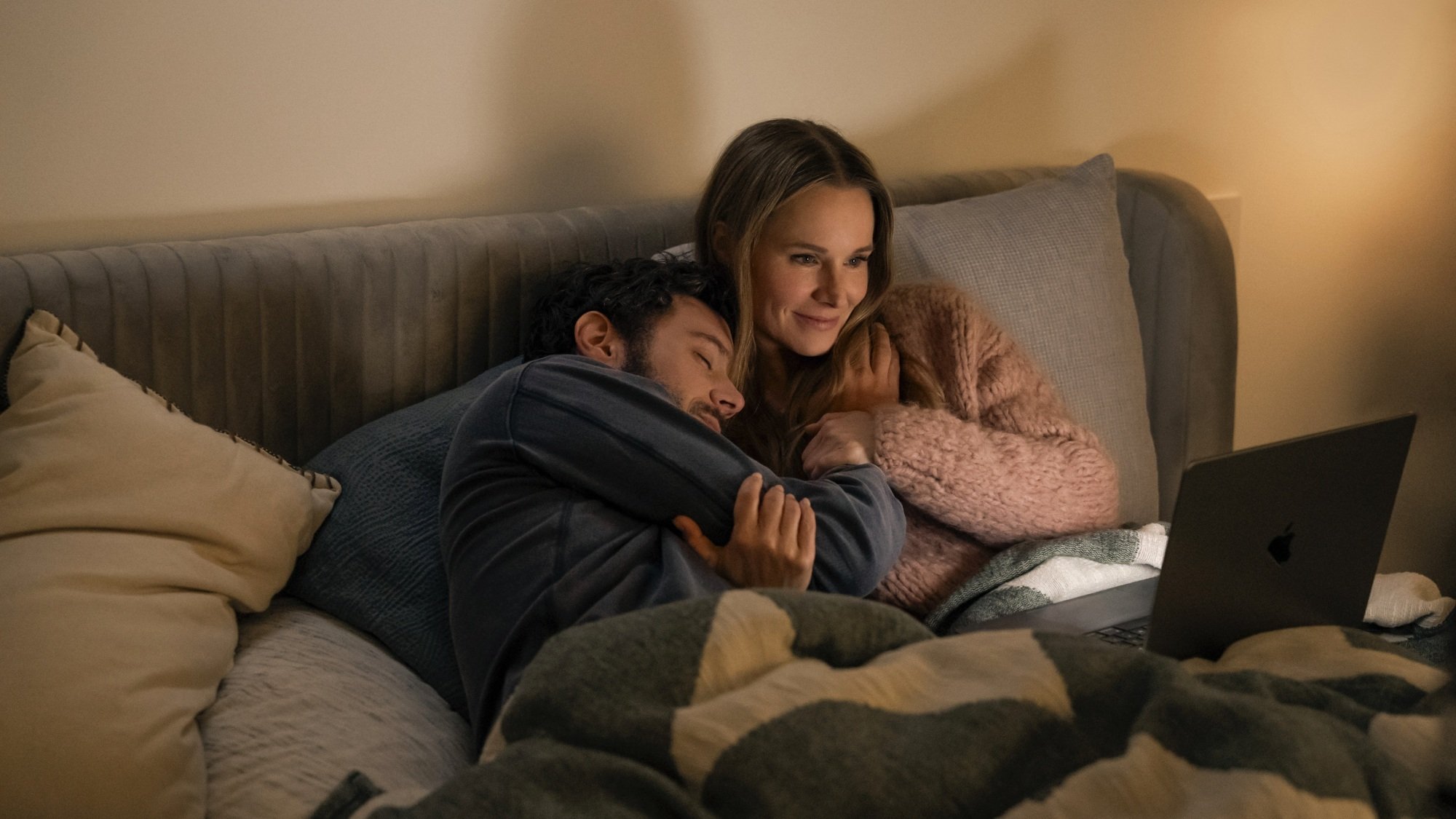 Adam Brody and Kristen Bell in "Nobody Wants This."
